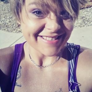 Meet your Posher, Beth